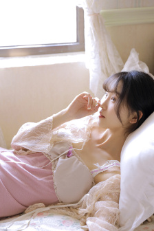 告密者(2013)